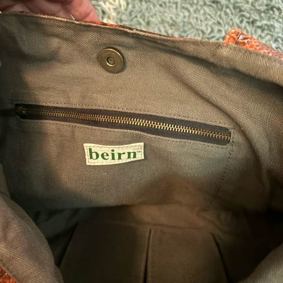 Chic Brown Hobo Bag - Picture 3 of 3